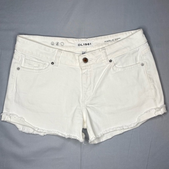 DL1961 Karlie Puro Denim Boyfriend Shorts - Picture 2 of 9